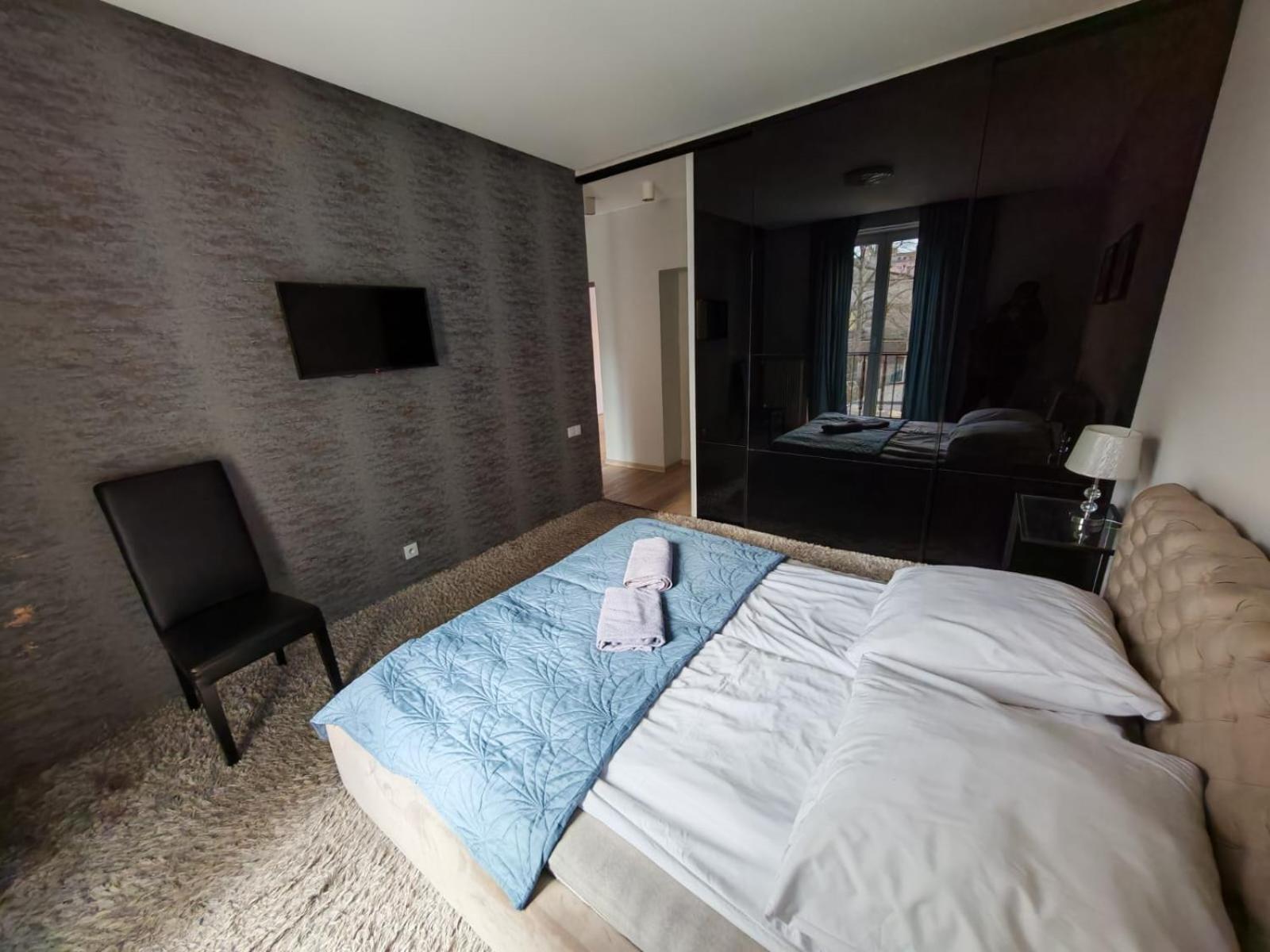 Nowoczesny Apartament III Al. Nmp Częstochowa Eksteriør bilde